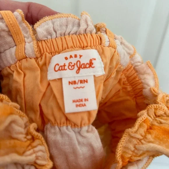 Newborn Rompers - Picture 5 of 7